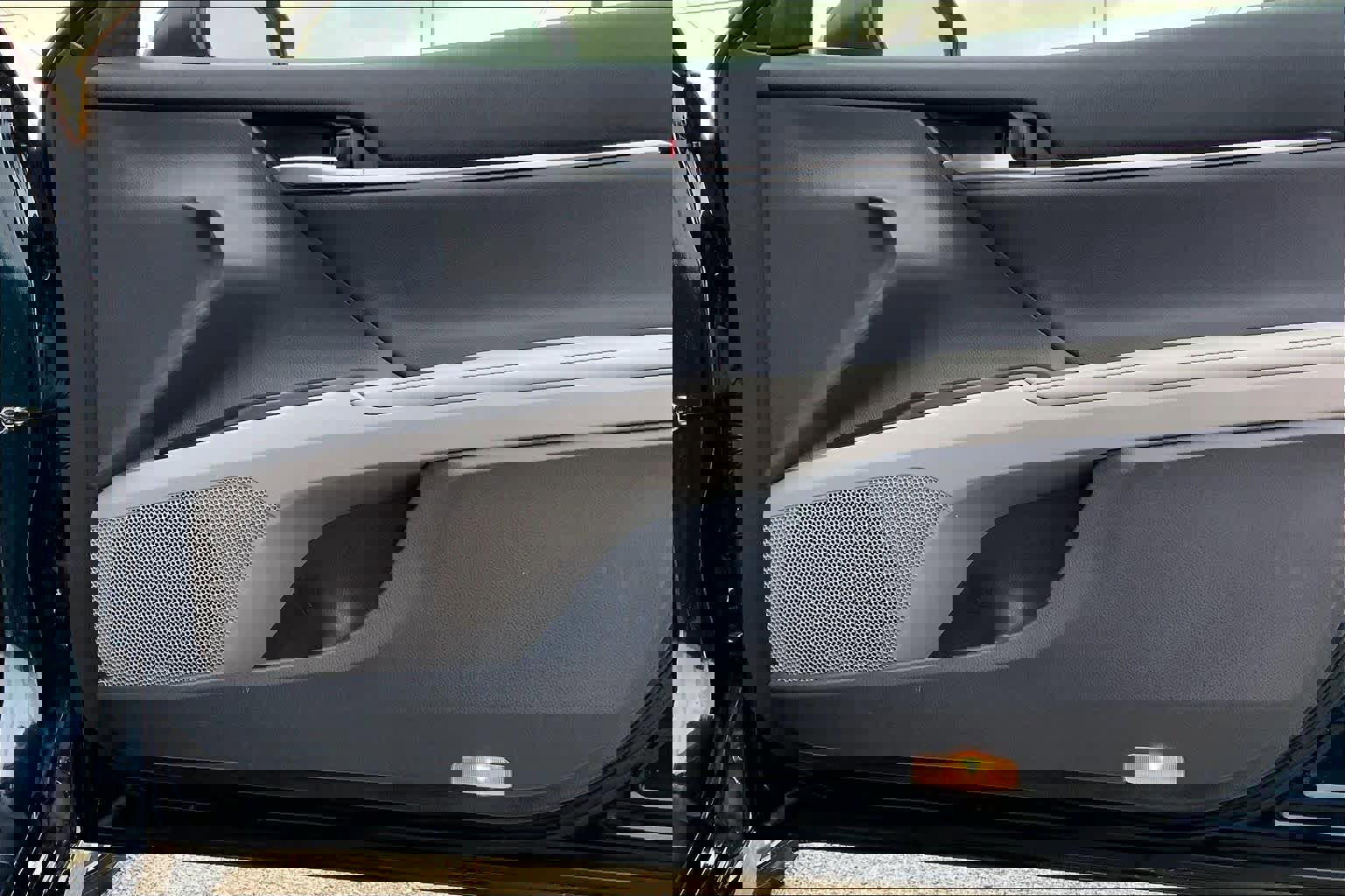 Used 2021 Toyota Camry XLE image 23