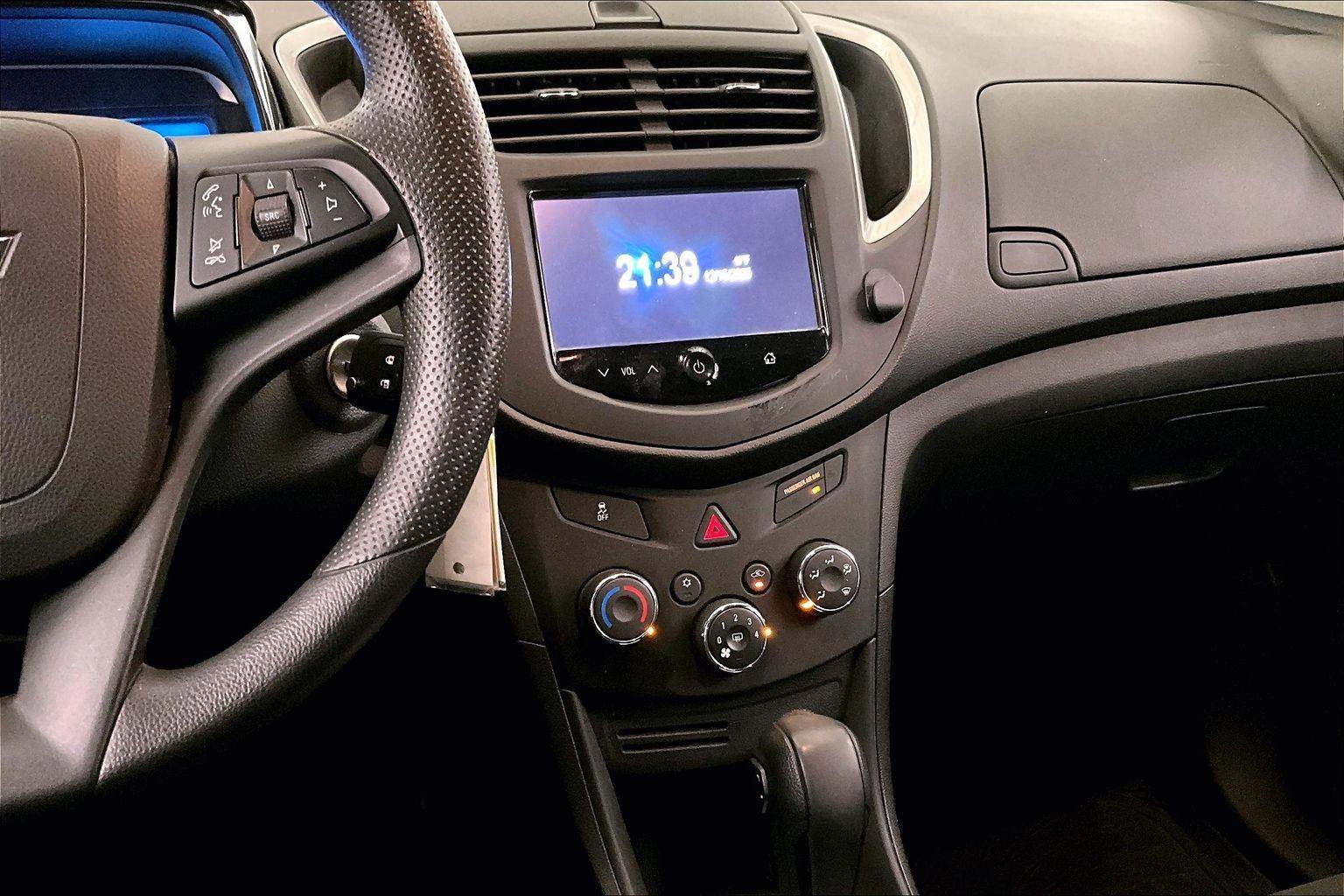 Used 2016 Chevrolet Trax LS image 6