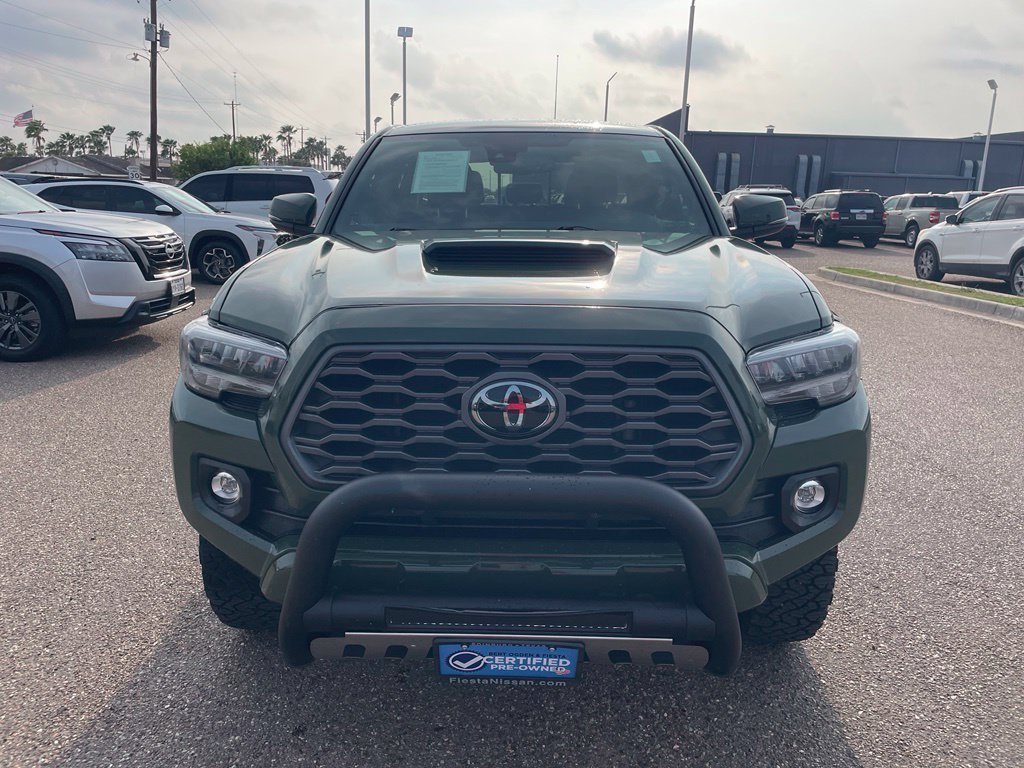 Used 2021 Toyota Tacoma TRD Sport w/ Technology Package RWD image 2