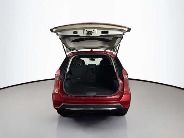 Used 2020 Nissan Rogue S image 25