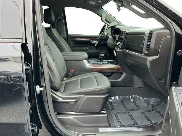 Used 2024 GMC Sierra 1500 Elevation w/ Elevation Premium Package image 17