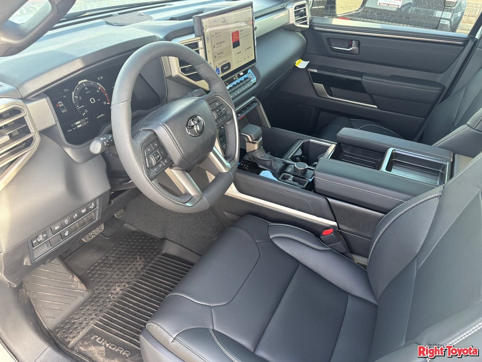 New 2026 Toyota Tundra Limited AWD/4WD image 19