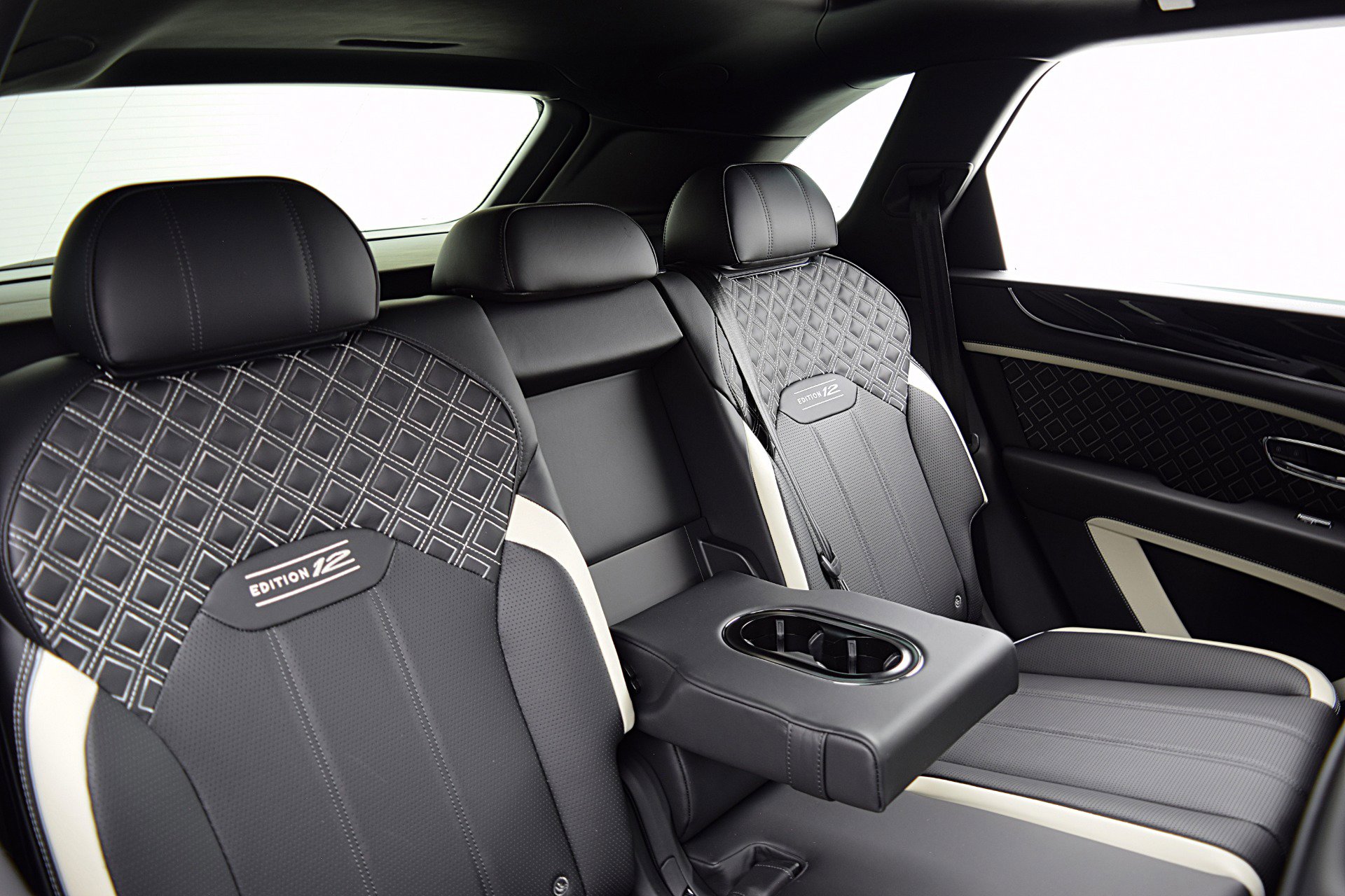 Used 2023 Bentley Bentayga Speed image 26