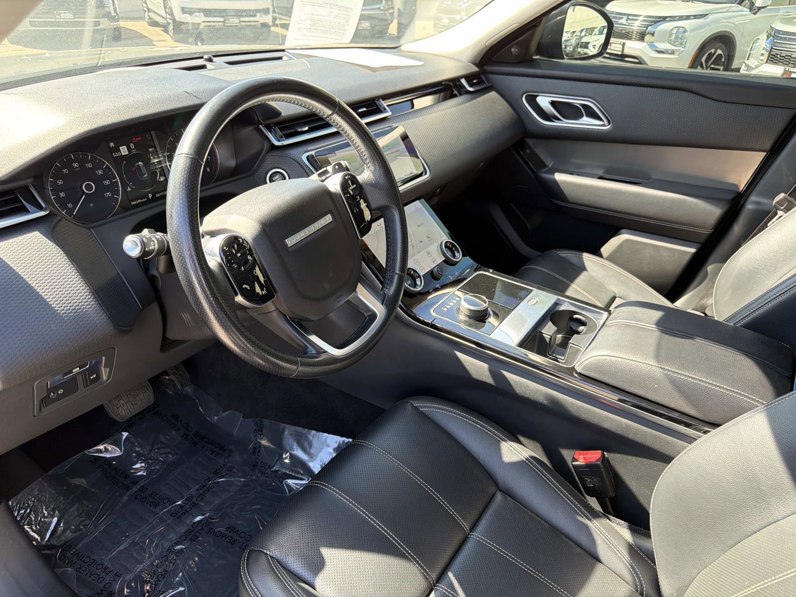 Used 2019 Land Rover Range Rover Velar S image 15