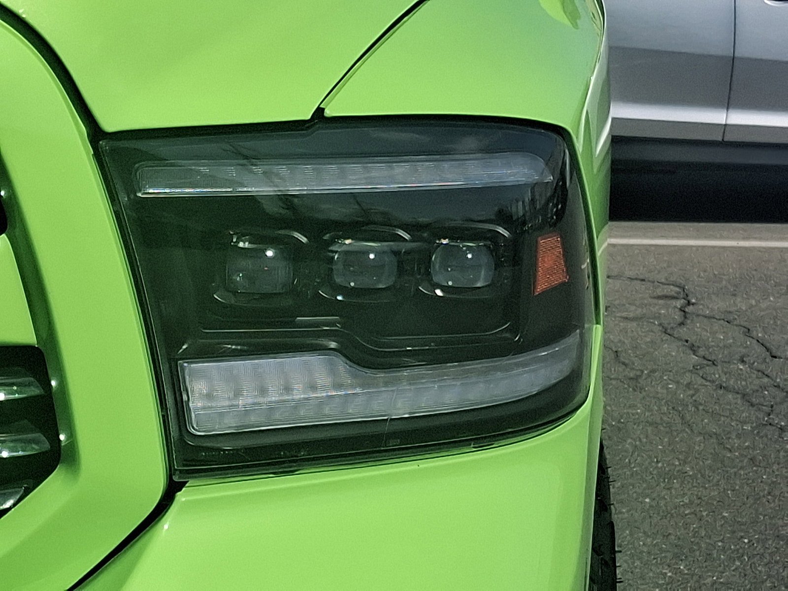 Used 2017 RAM 1500 Sport w/ Sublime Green Sport Package image 9