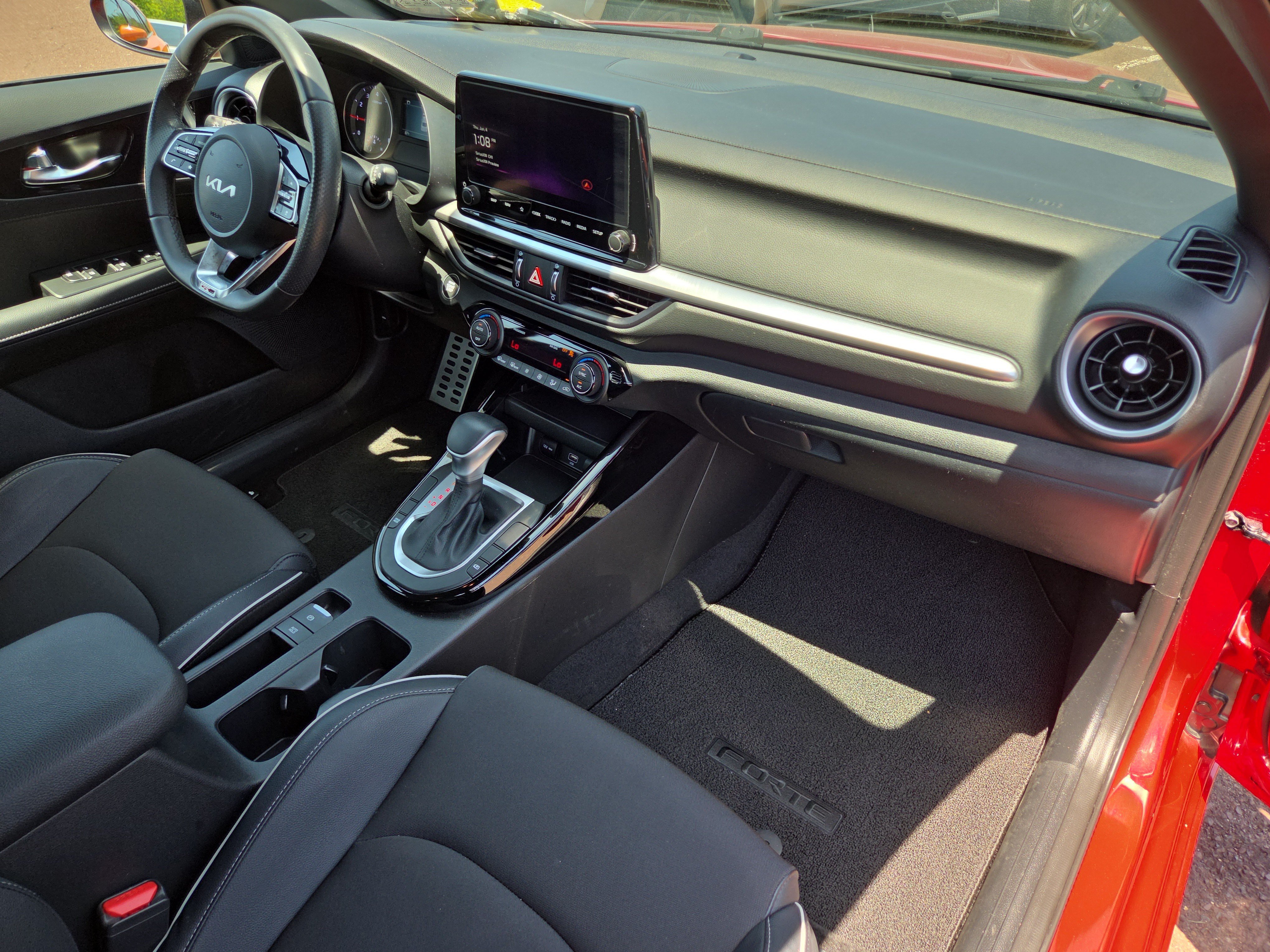 Used 2024 Kia Forte GT-Line FWD image 17
