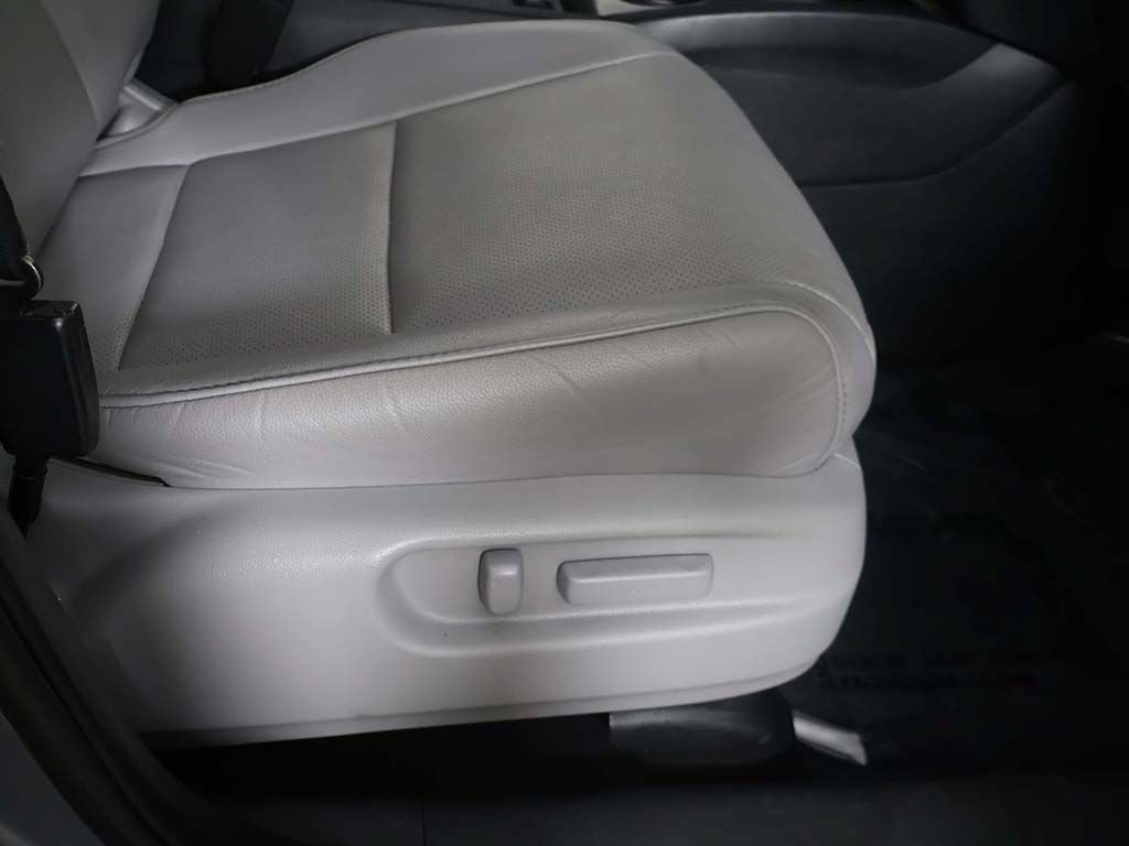 Used 2023 Honda Passport EX-L image 34