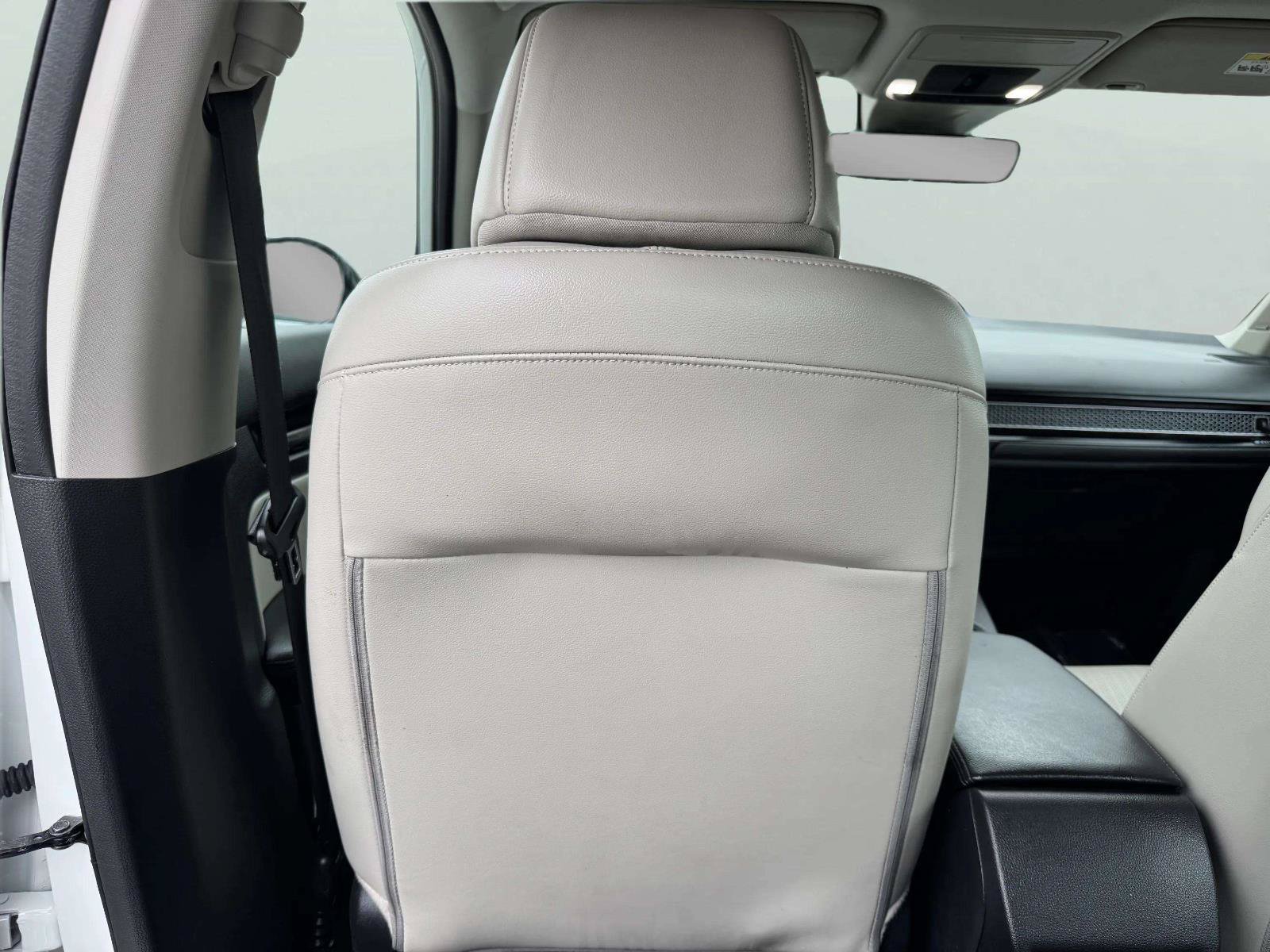 Used 2024 Honda Civic Touring image 34