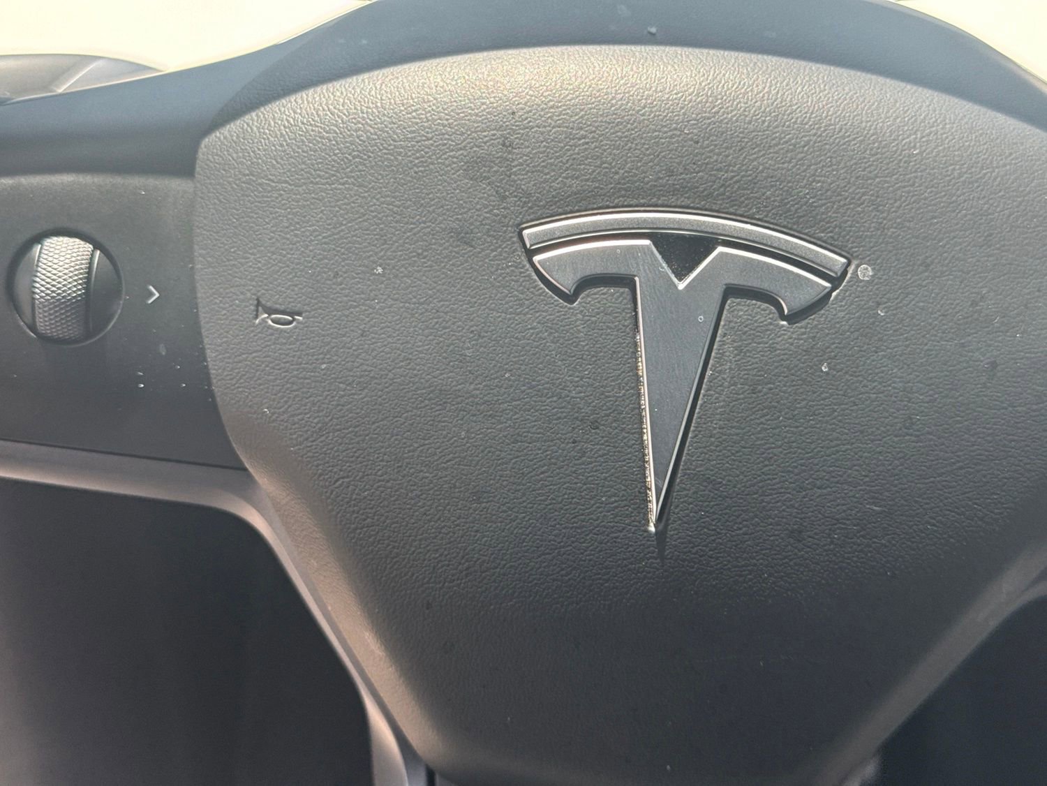 Used 2023 Tesla Model Y Performance AWD/4WD image 23
