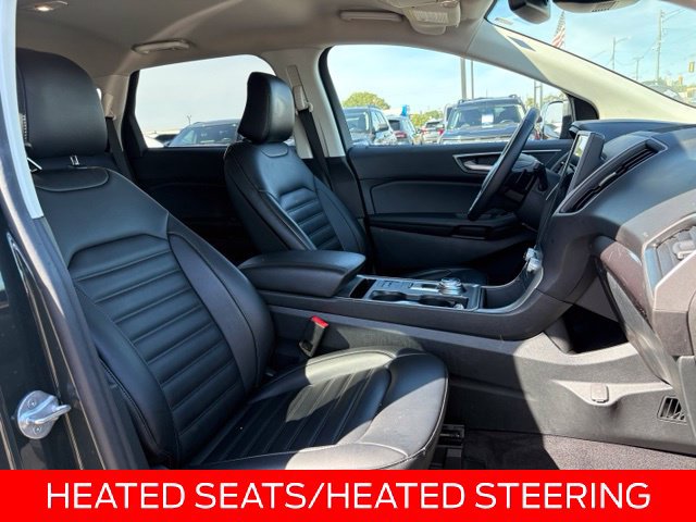 Certified 2024 Ford Edge SEL w/ Convenience Package AWD/4WD image 3