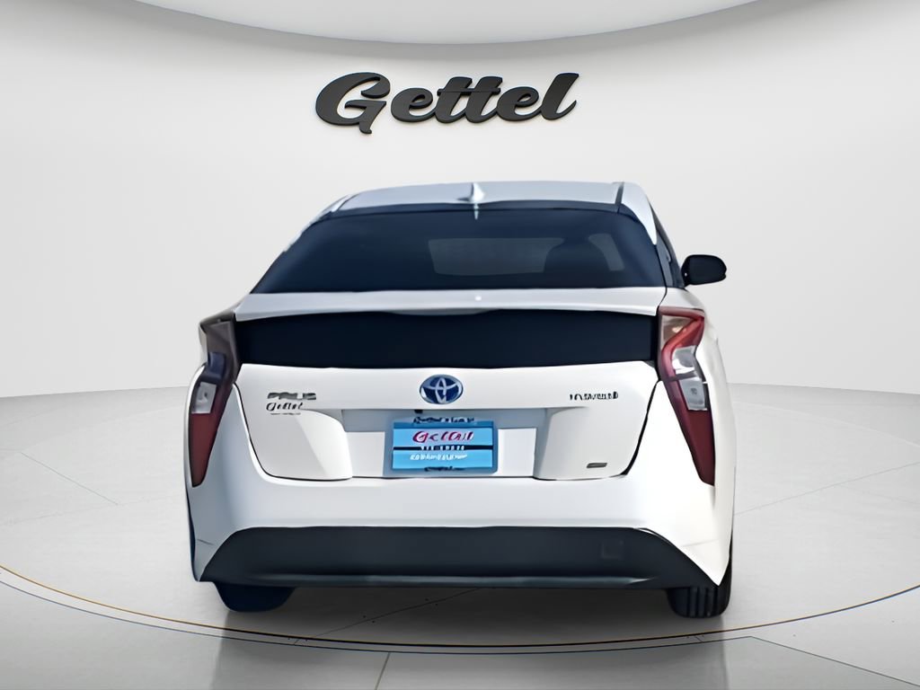 Used 2016 Toyota Prius Two image 7