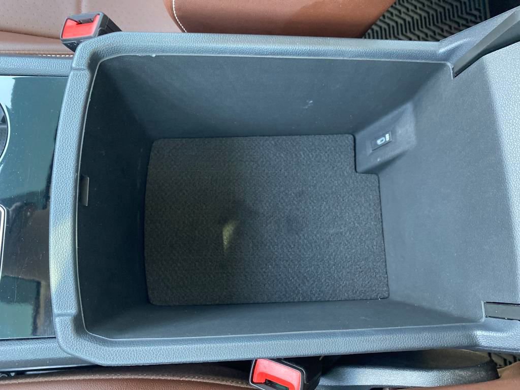 Used 2022 Volkswagen Atlas SEL image 32