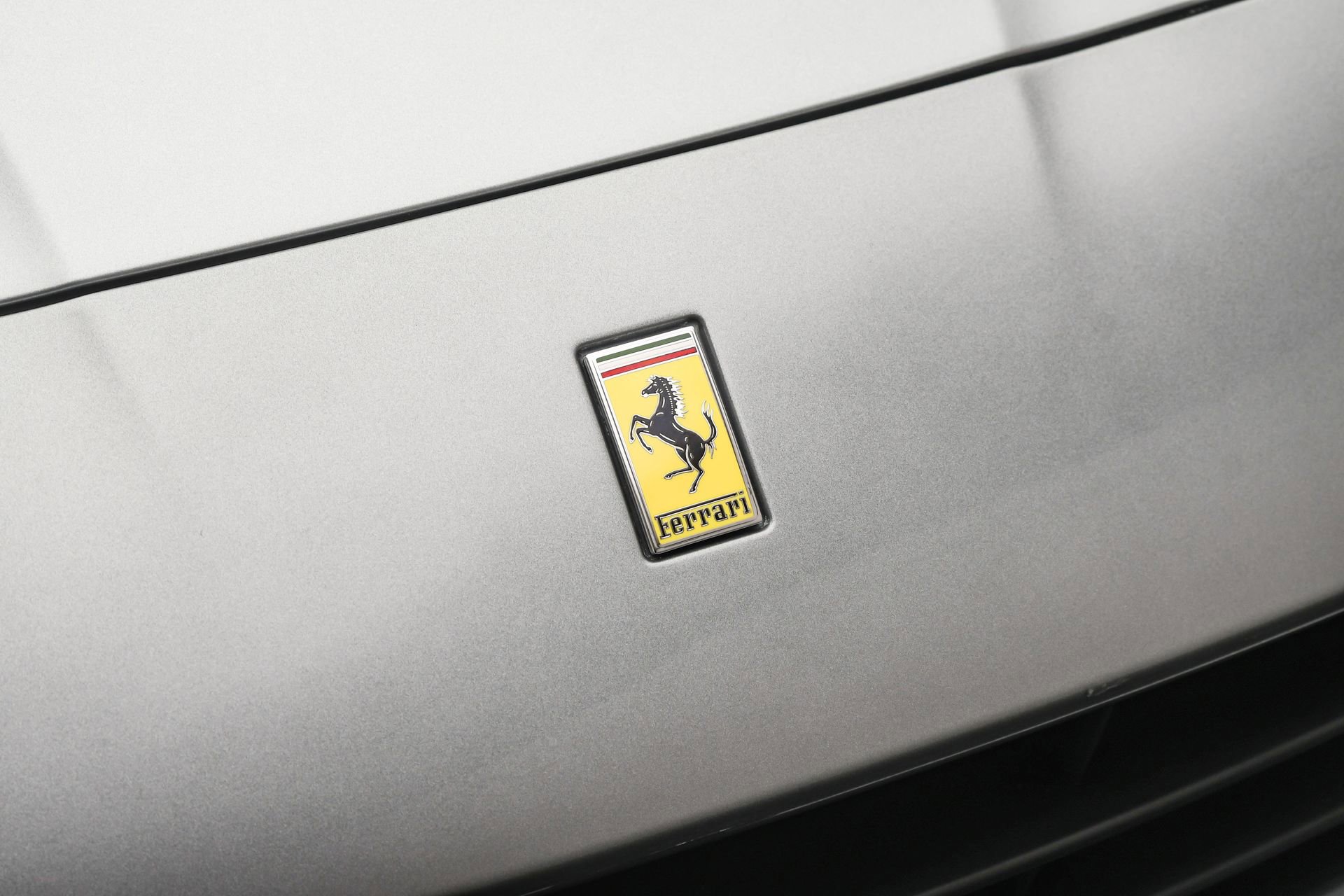 Used 2019 Ferrari Portofino image 29