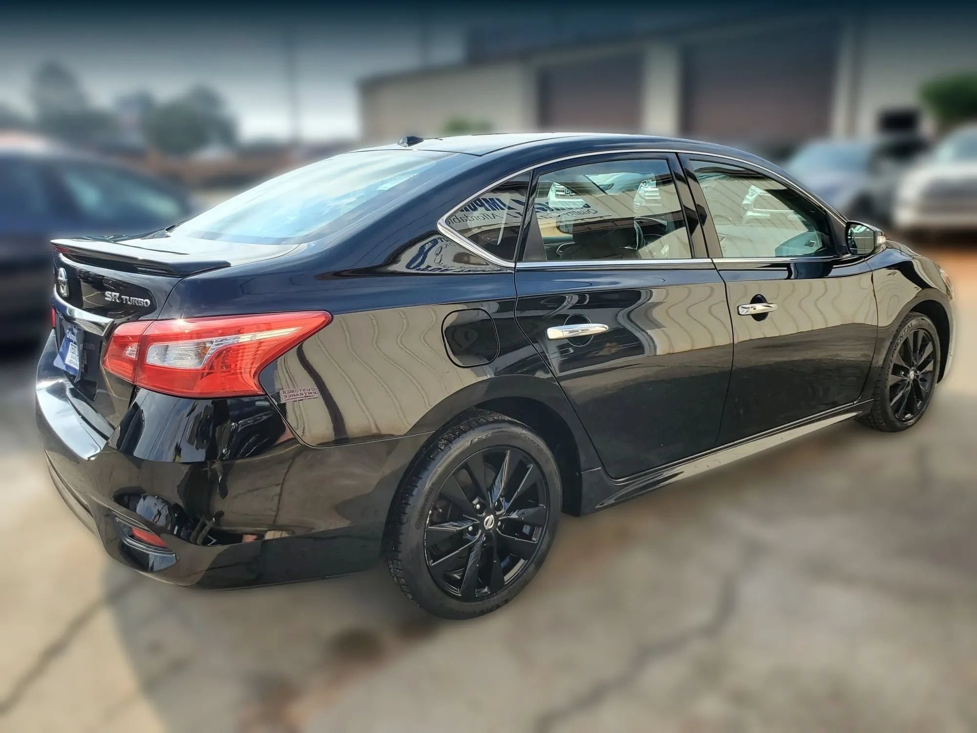 Used 2017 Nissan Sentra SR Turbo w/ SR Midnight Edition FWD image 15