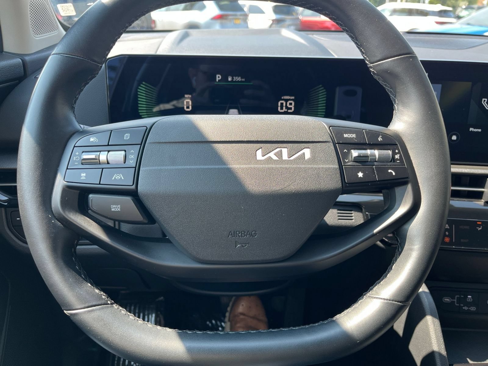 Used 2026 Kia Sportage LX FWD image 28