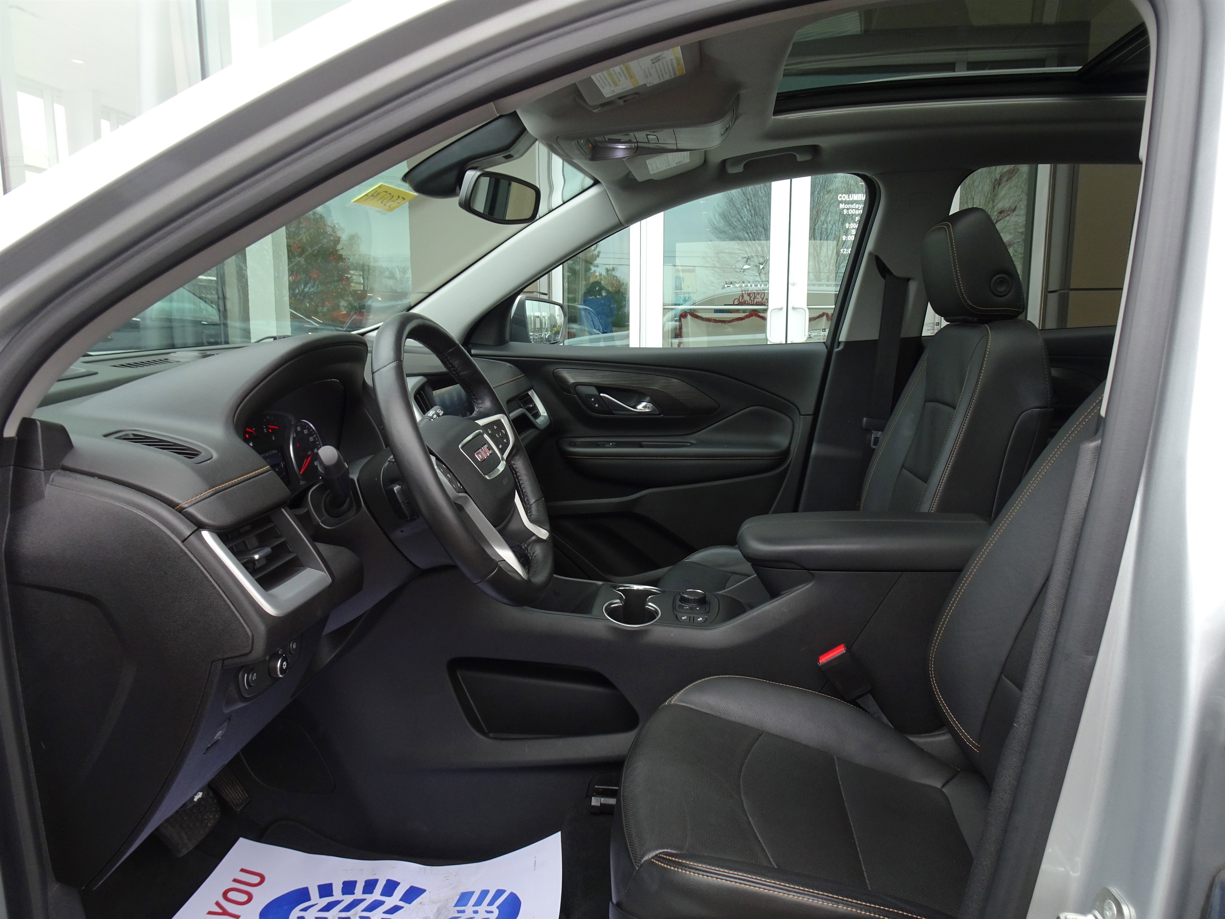 Used 2018 GMC Terrain SLT w/ Preferred Package image 8