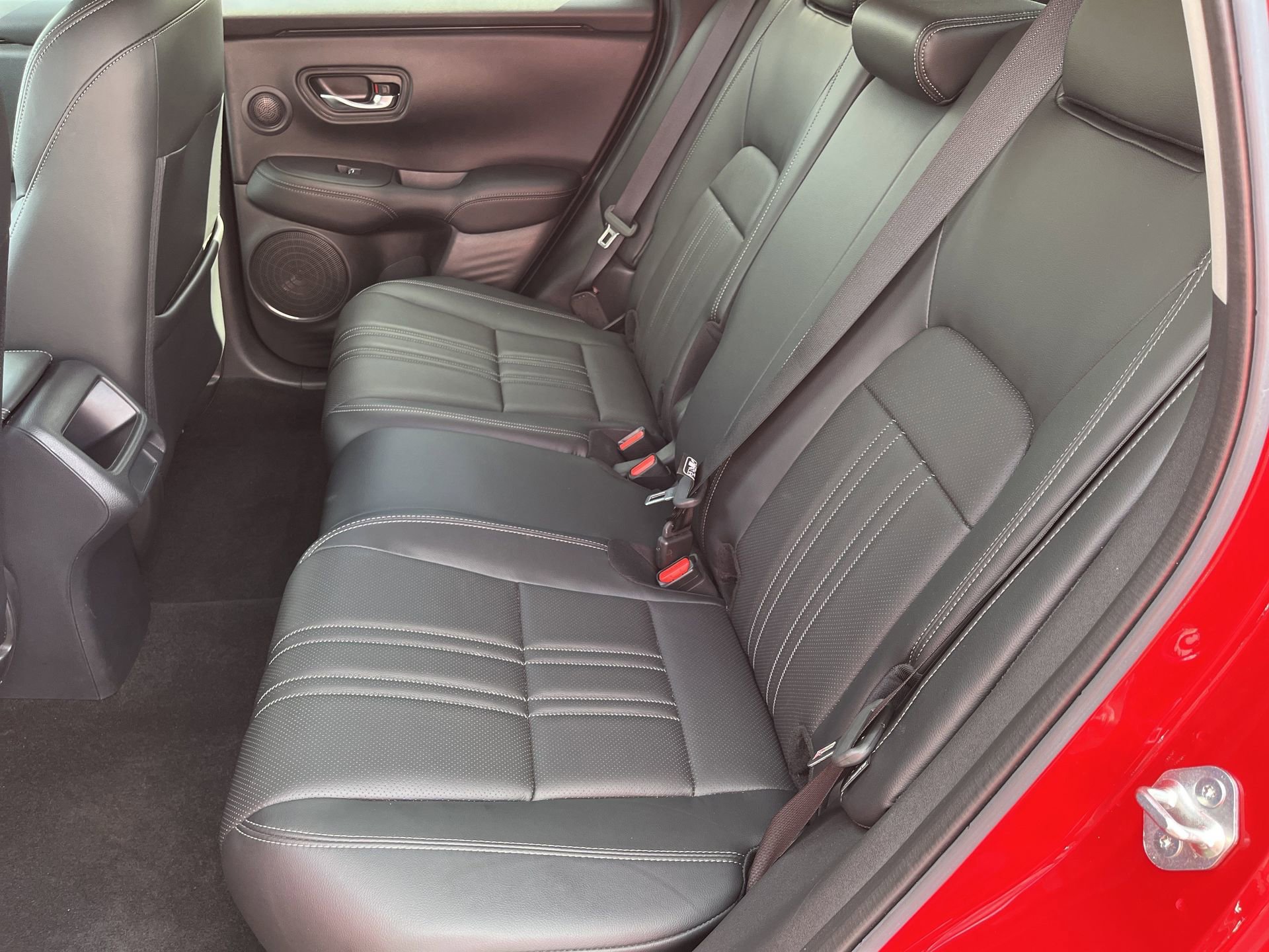 Used 2023 Honda HR-V EX-L image 17