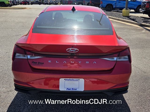 Used 2022 Hyundai Elantra SEL w/ Convenience Package image 10
