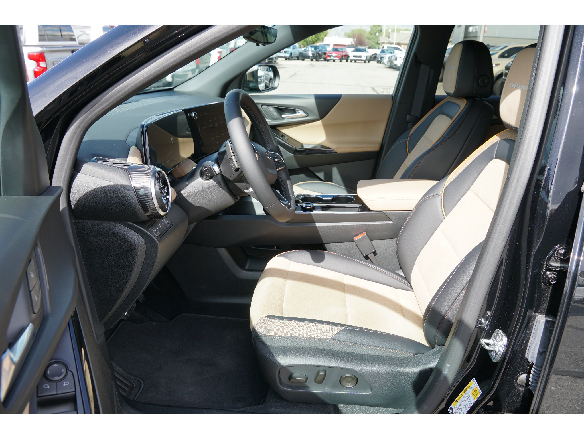 New 2027 Chevrolet Equinox ACTIV w/ Safety and Technology Package AWD/4WD image 7