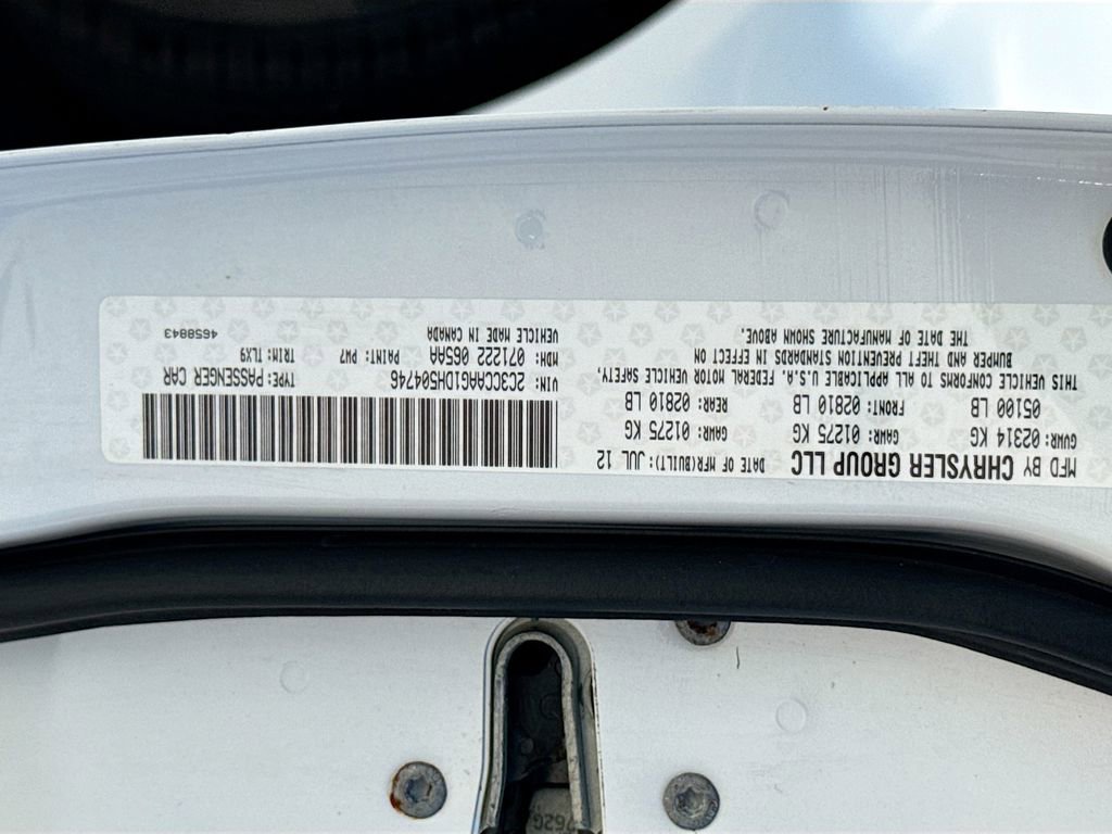 Used 2013 Chrysler 300 RWD image 38