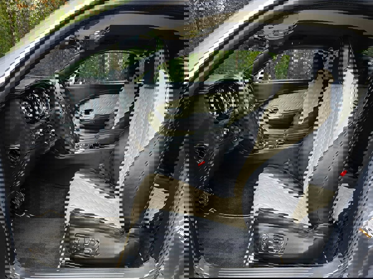 Used 2016 Bentley Continental GT V8 S image 12