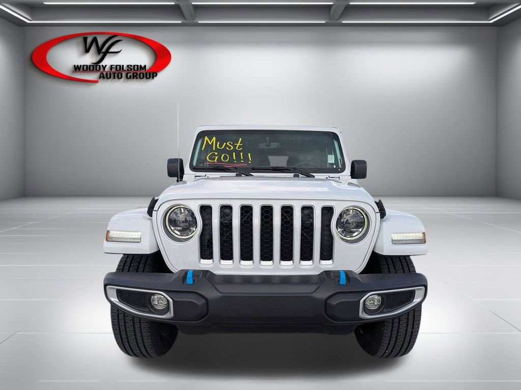 Used 2023 Jeep Wrangler Unlimited Sahara AWD/4WD image 10