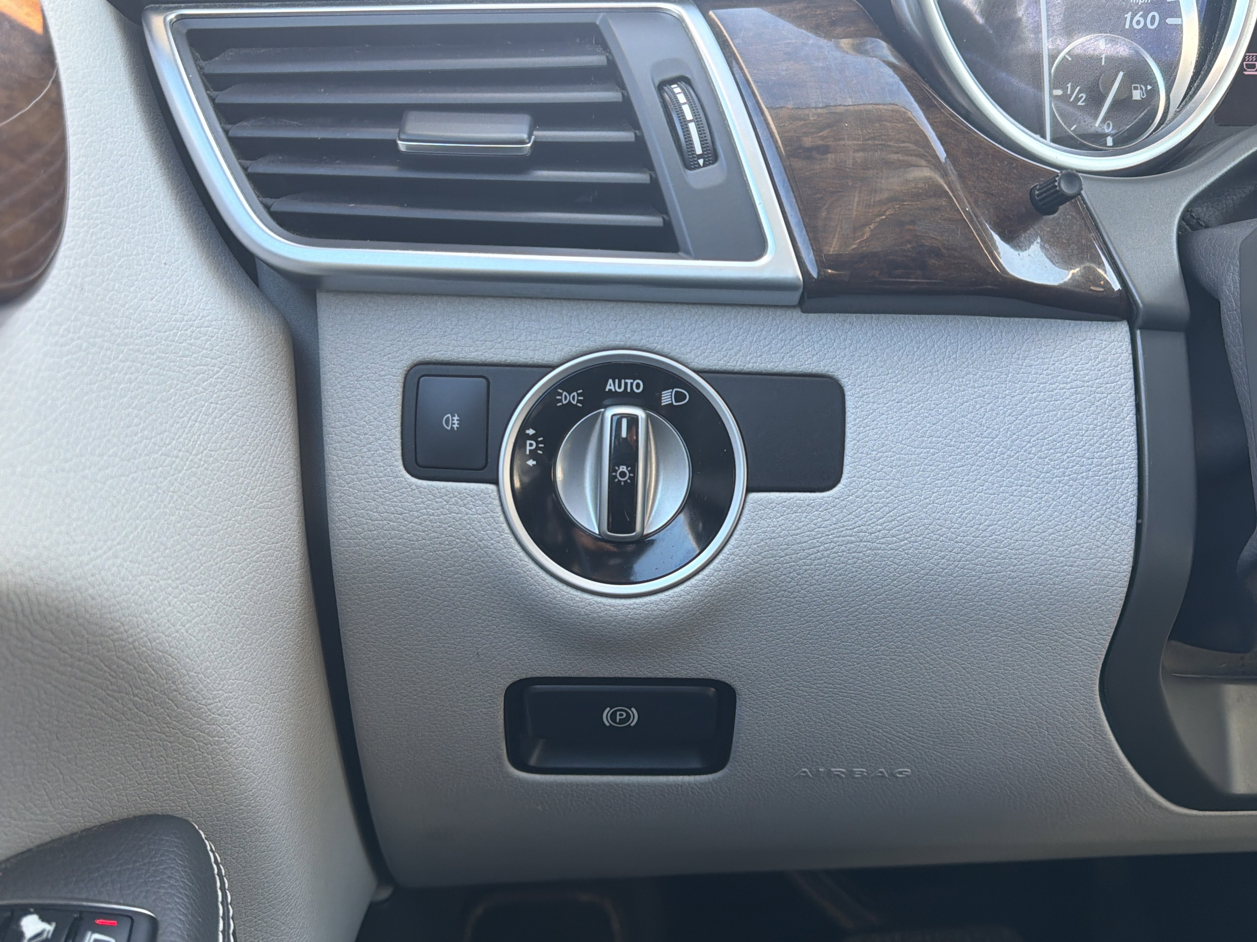 Used 2012 Mercedes-Benz ML 350 4MATIC image 23