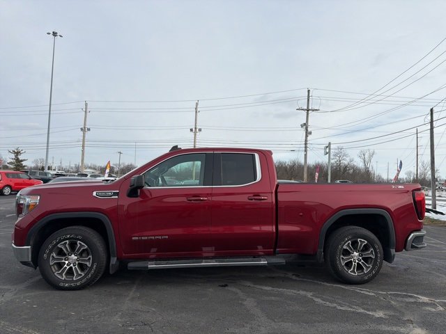 Used 2020 GMC Sierra 1500 SLE w/ SLE Value Package image 4