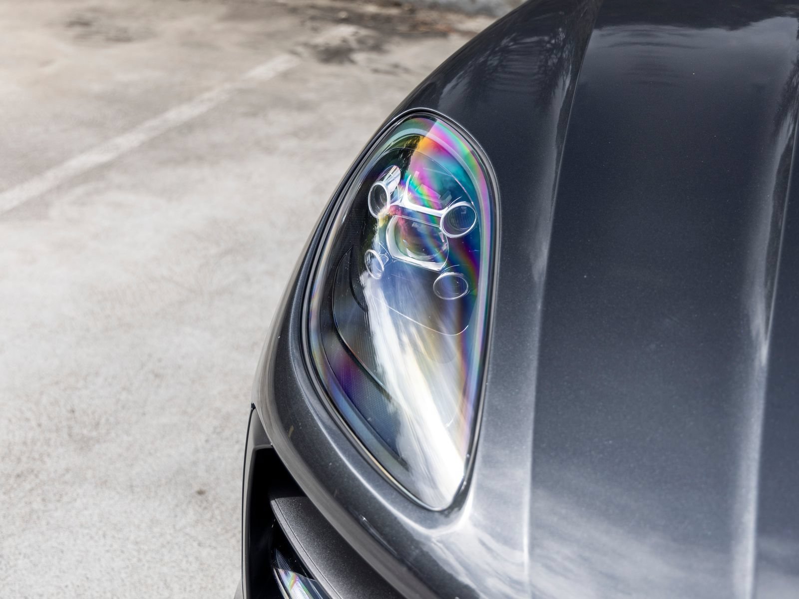 Certified 2021 Porsche Macan S AWD/4WD image 14