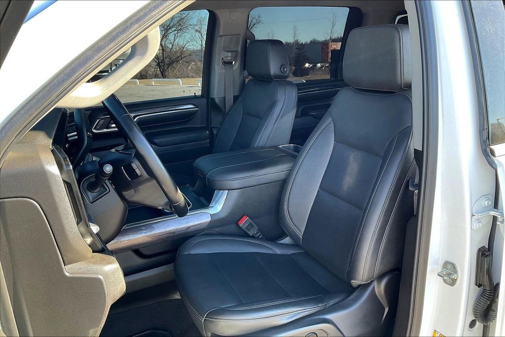 Used 2024 Chevrolet Silverado 2500 LTZ w/ LTZ Convenience Package image 27