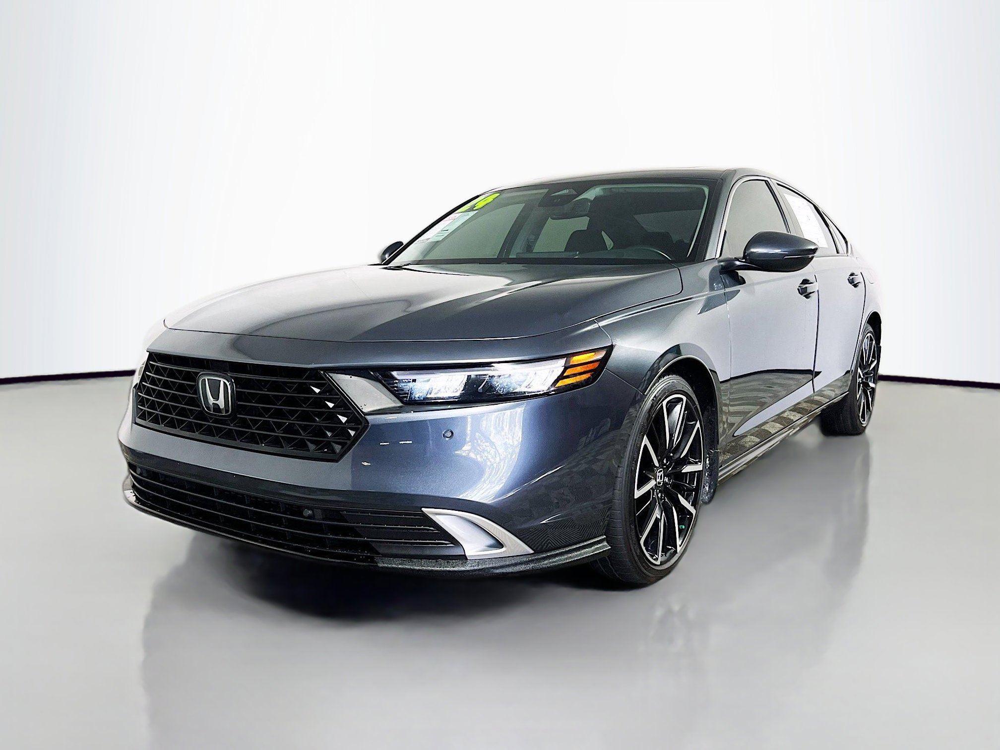 Used 2024 Honda Accord Touring image 10