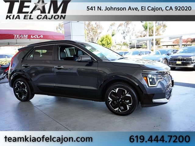 Certified 2023 Kia Niro Wave FWD image 9