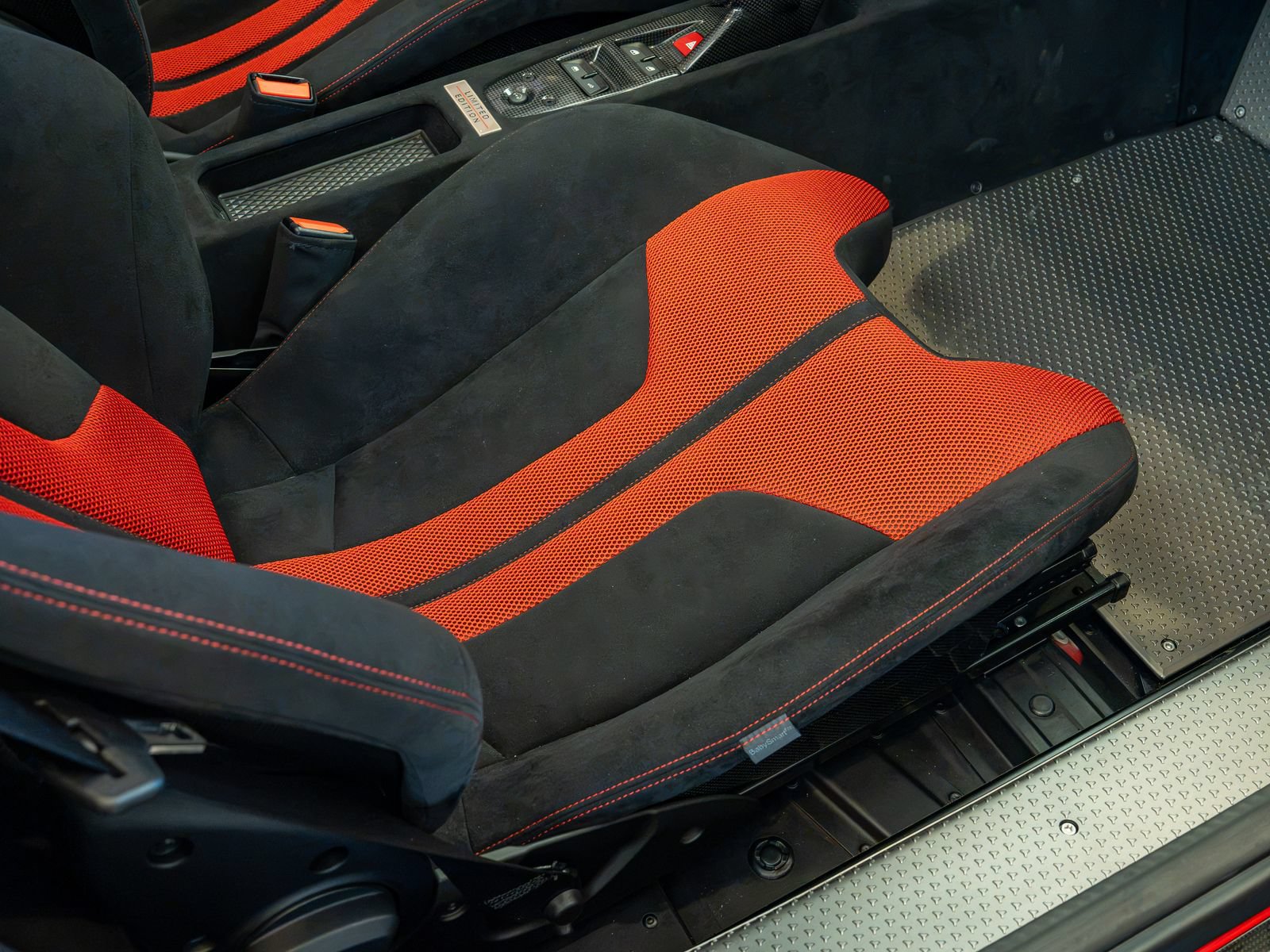 Certified 2015 Ferrari 458 Speciale A RWD image 20