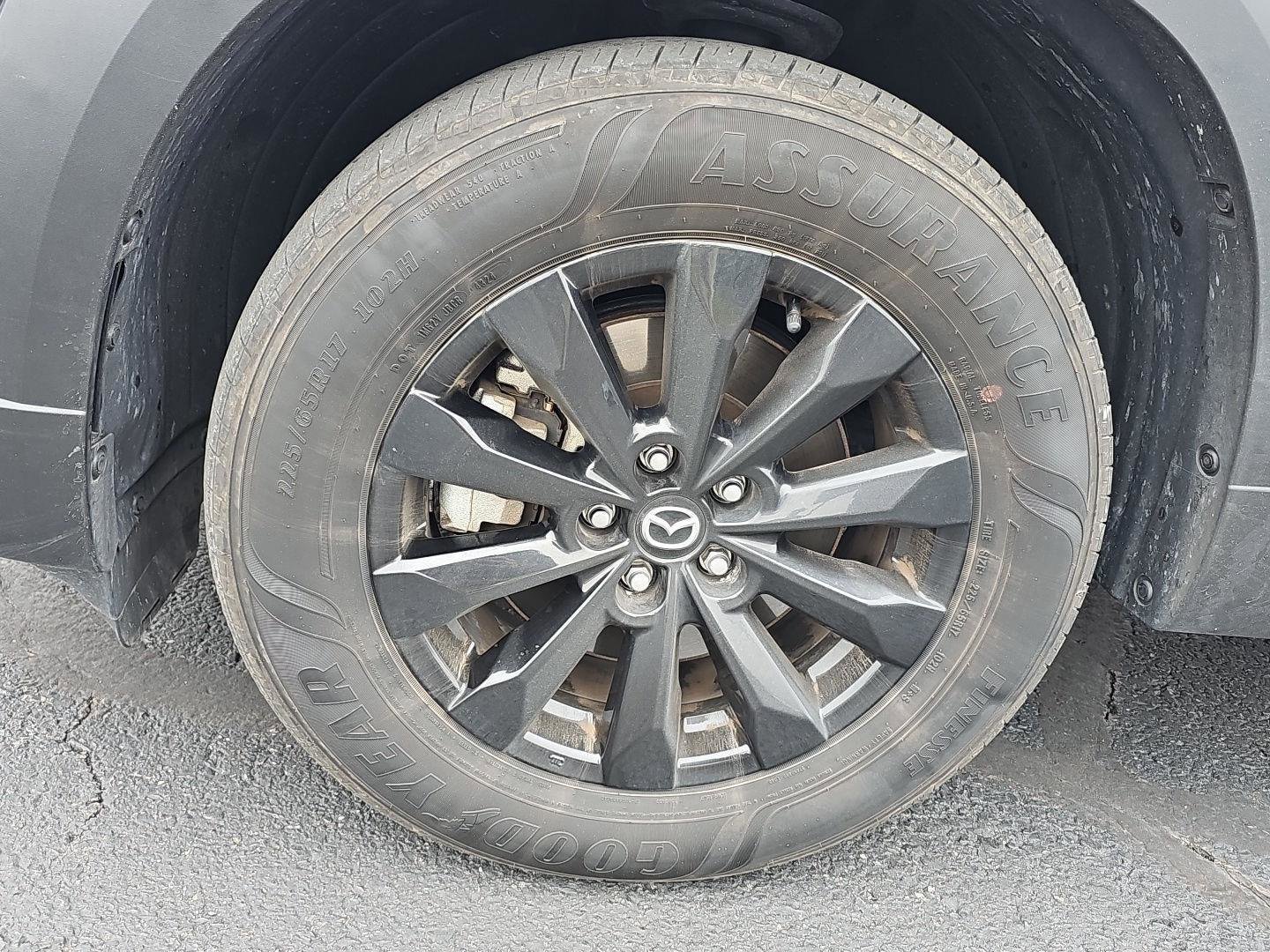 Used 2025 MAZDA CX-50 AWD 2.5 S w/ Premium Package image 9