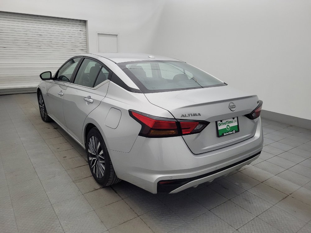 Used 2024 Nissan Altima 2.5 SV image 5