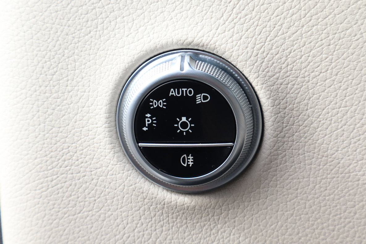 Used 2023 Mercedes-Benz GLC 300 GLC 300 image 18