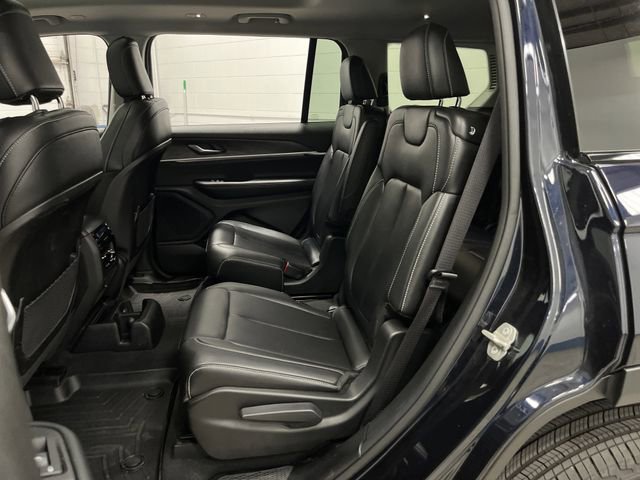Used 2023 Jeep Grand Cherokee L Limited image 30