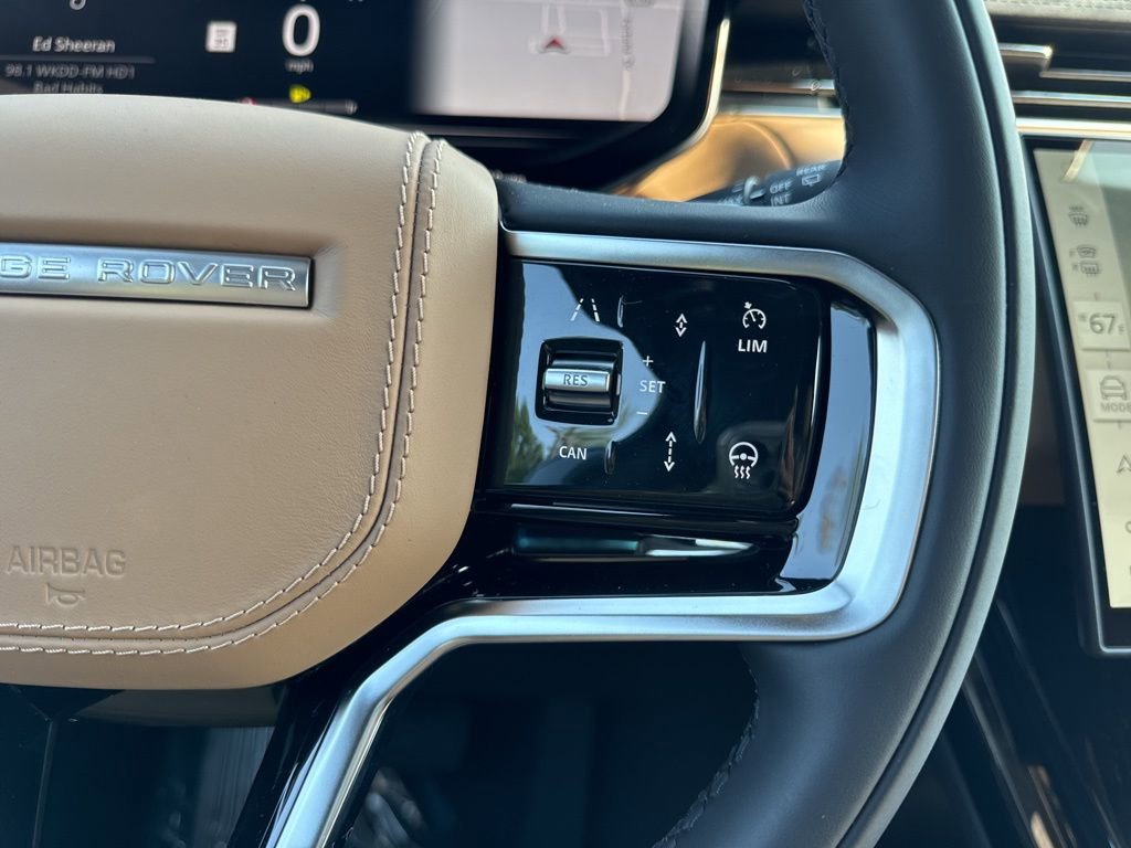 New 2024 Land Rover Range Rover Sport SE image 18