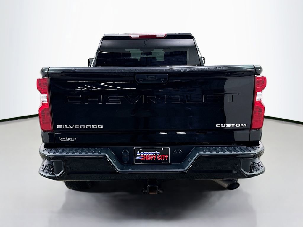 Used 2024 Chevrolet Silverado 2500 Custom w/ Custom Value Package image 7