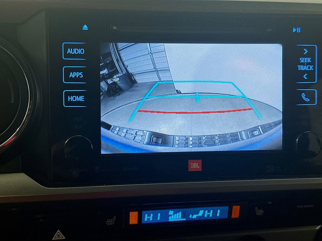 Used 2018 Toyota Tacoma Limited image 14