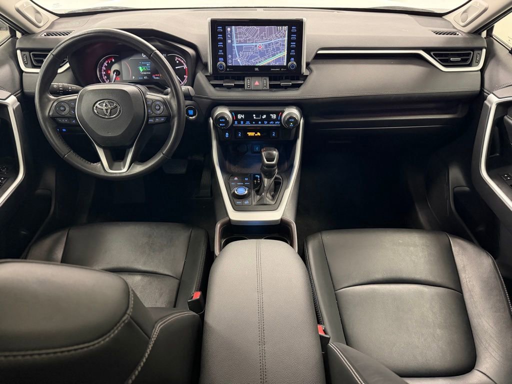Used 2021 Toyota RAV4 Limited image 15