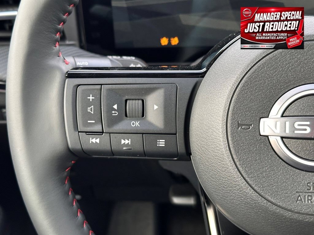 New 2025 Nissan Kicks SR w/ Illumination Package FWD image 18