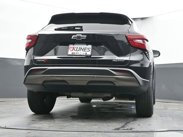 Used 2024 Chevrolet Trax ACTIV w/ Driver Confidence Package FWD image 48