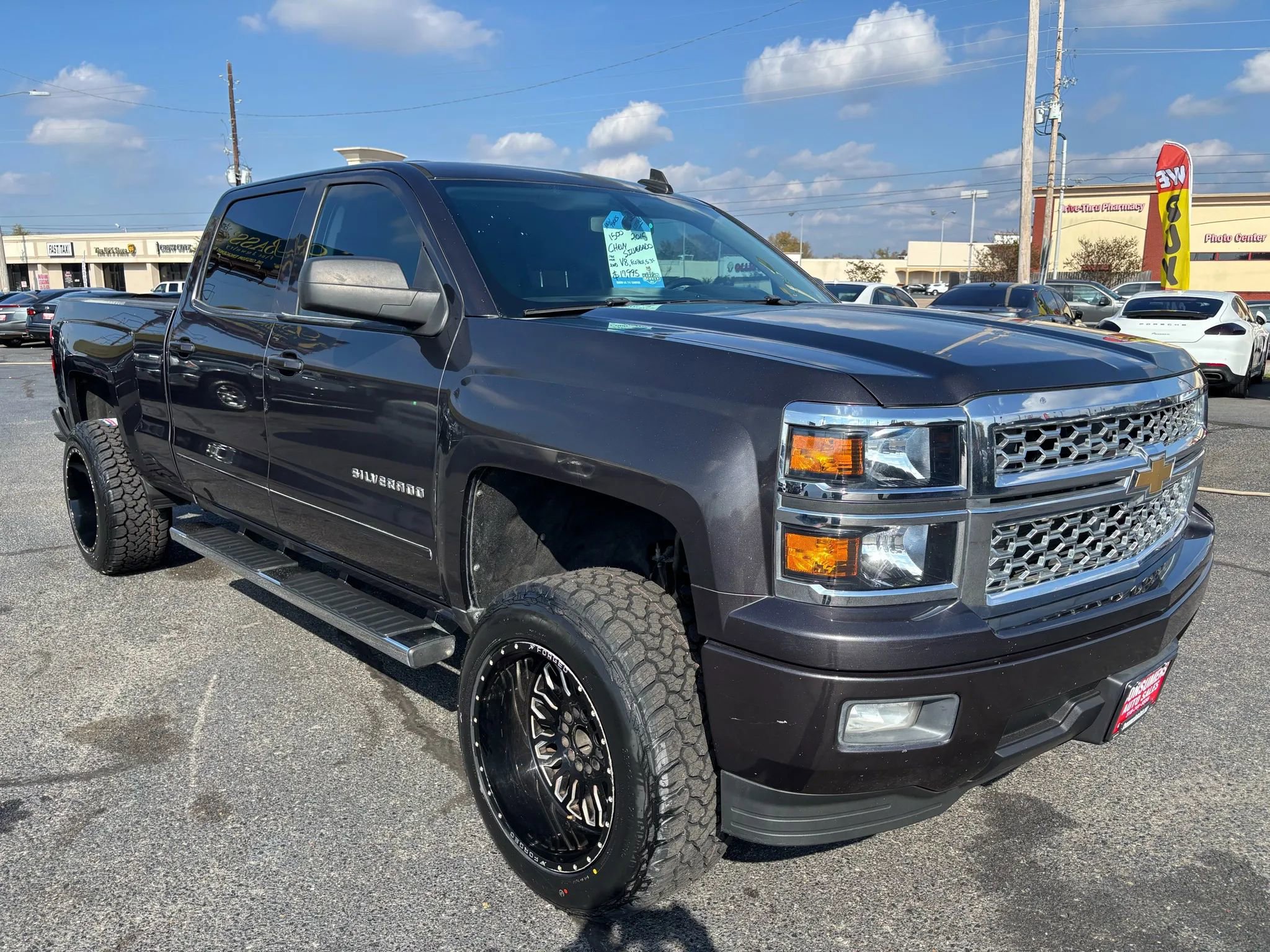 Used 2015 Chevrolet Silverado 1500 LT w/ LT Convenience Package image 14
