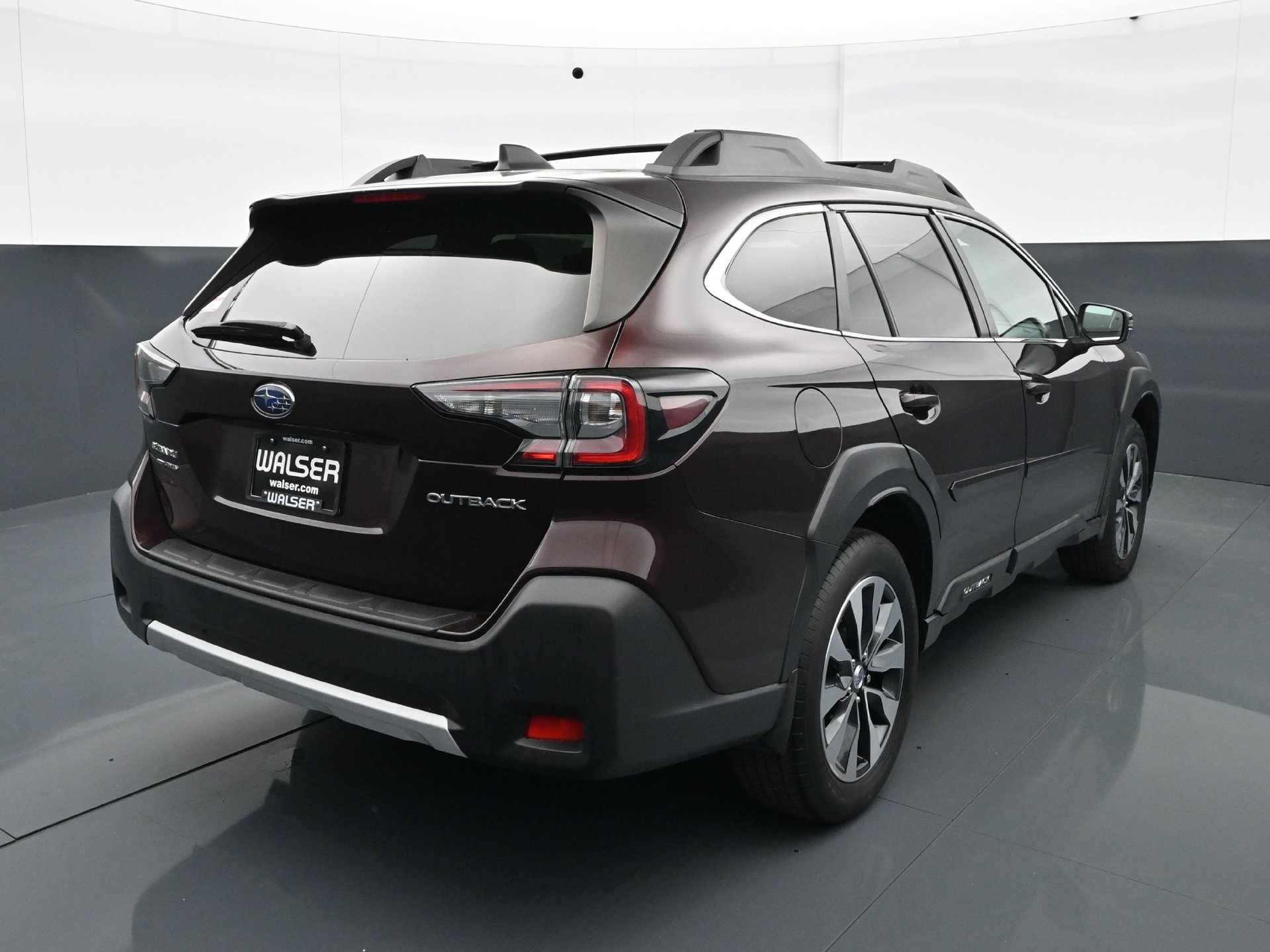 Used 2024 Subaru Outback Limited AWD/4WD image 6