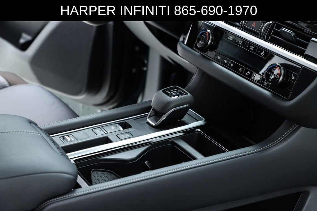 Used 2025 Nissan Pathfinder SL image 34