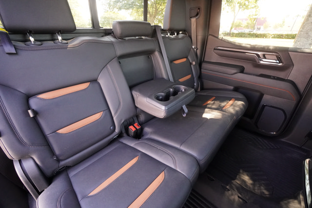 Used 2023 GMC Sierra 1500 AT4 w/ AT4 Premium Package AWD/4WD image 30