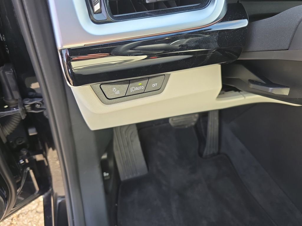 Used 2026 BMW X1 xDrive28i image 23