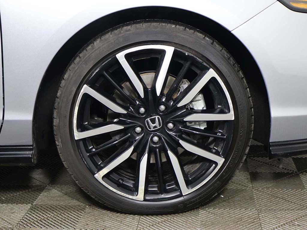 Used 2024 Honda Accord Touring image 17