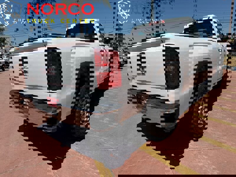 Used 2017 GMC Sierra 1500 2WD Regular Cab image 8